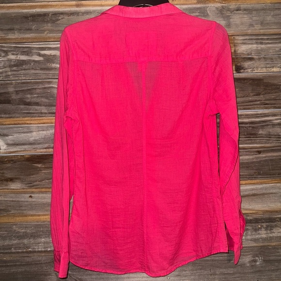 Frank & Eileen Barry Button-Up Shirt Grapefruit
Coral medium Top - Picture 6 of 6